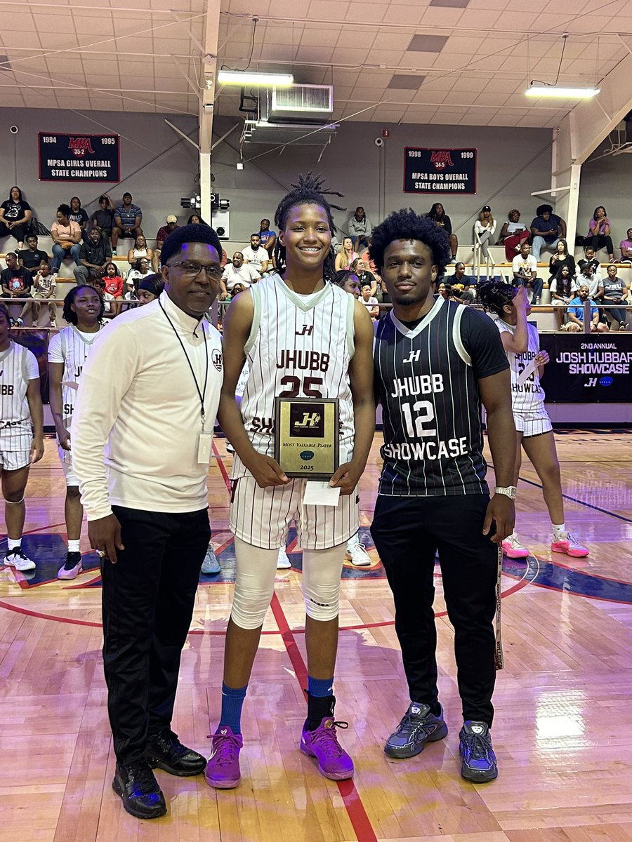 SouthsideHoops (@southside_hoops) on Twitter photo Team White takes home the win and a $10,800 check at the #JoshHubbardShowcase! MVP Shamira Morton led the way with 21 points, while Kimora Hughes and Jahanna Wilson each added 8 pts. Final Score: 66-59
<a href="/Shamiramorton/">Shamira Morton</a> <a href="/kimorahughes12/">Kimora Hughes</a> <a href="/JahannaJoJo/">Jo</a>
#SouthsideHoops Team White takes home the win and a $10,800 check at the #JoshHubbardShowcase! MVP Shamira Morton led the way with 21 points, while Kimora Hughes and Jahanna Wilson each added 8 pts. Final Score: 66-59
<a href="/Shamiramorton/">Shamira Morton</a> <a href="/kimorahughes12/">Kimora Hughes</a> <a href="/JahannaJoJo/">Jo</a>
#SouthsideHoops