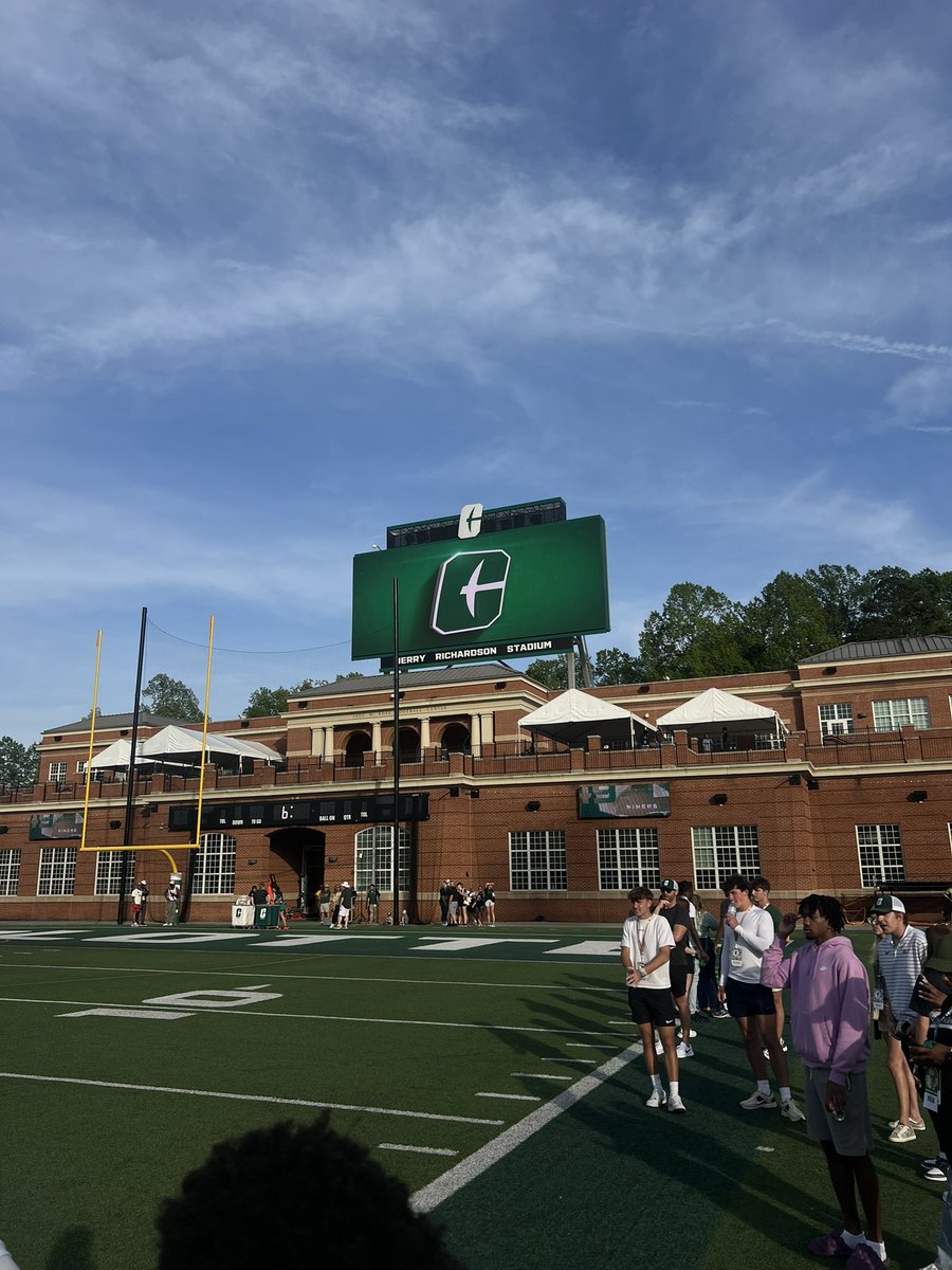 Jaylen Day (@jaylen_day5) on Twitter photo Was very thankful to have attend <a href="/CharlotteFTBL/">Charlotte Football</a> spring game today #goniners🟢⚪️ <a href="/pauloturner80/">Paul Turner</a> <a href="/CoachAlbin/">Tim Albin</a> <a href="/CoachLewis_shec/">Coach Kaiwan Lewis</a> <a href="/ChinoB_2/">Alchino Blakely</a> Was very thankful to have attend <a href="/CharlotteFTBL/">Charlotte Football</a> spring game today #goniners🟢⚪️ <a href="/pauloturner80/">Paul Turner</a> <a href="/CoachAlbin/">Tim Albin</a> <a href="/CoachLewis_shec/">Coach Kaiwan Lewis</a> <a href="/ChinoB_2/">Alchino Blakely</a>