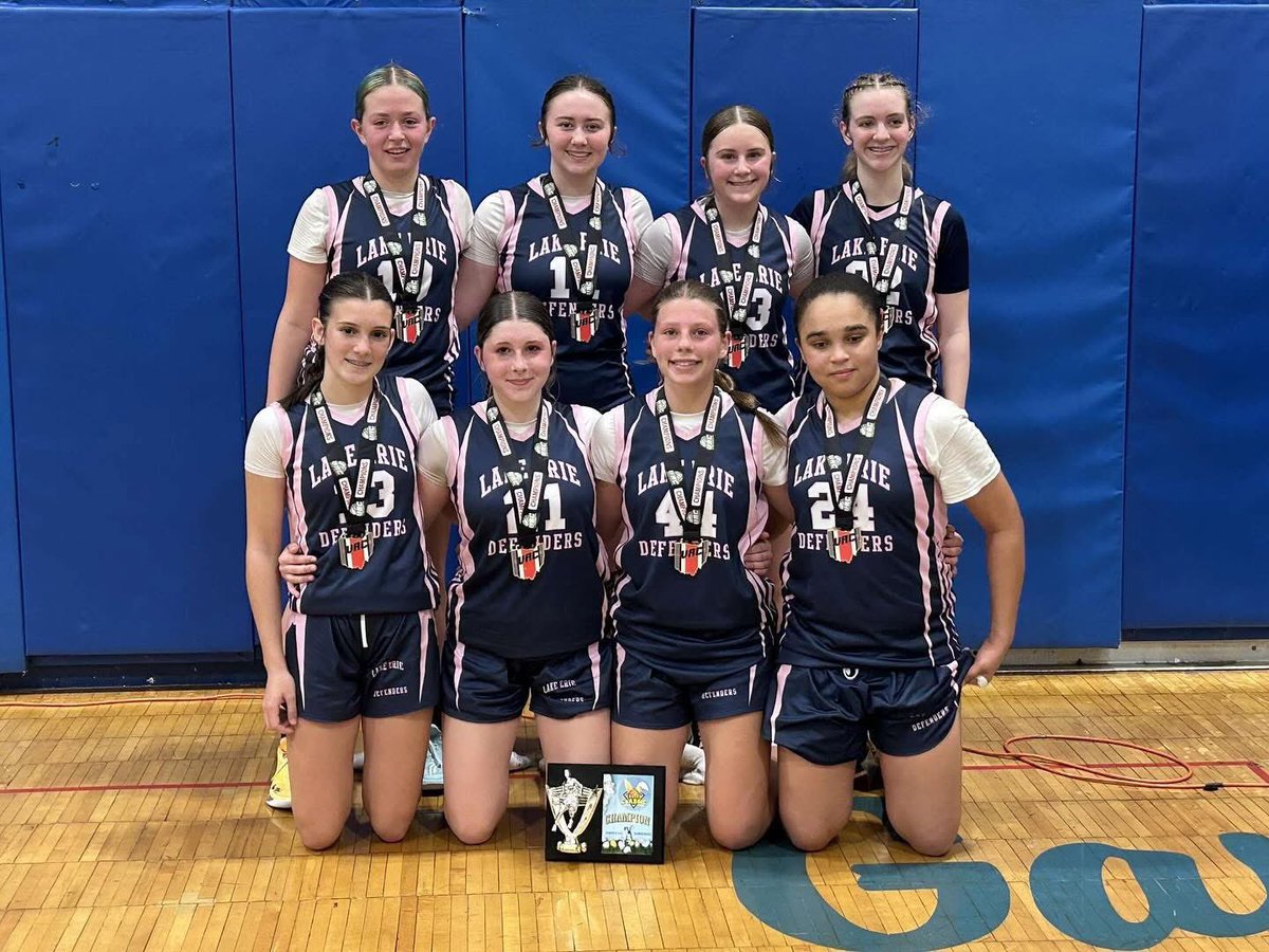 kalley_33's tweet photo. VAC JV Easter Classic Champs! Lost in pool play to Elite and finally handled them. Shout out to team defense and… 16-18 from the free throw line in the final 3 minutes of the game from 3 players! Eli, Aubrey &amp; CC! @LEDefenders1 https://t.co/TEPM65suGY