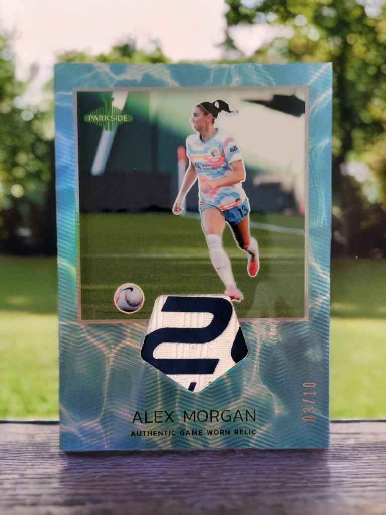 casualcardio's tweet photo. Game Used! Love ripping these boxes of Pacific. Excellent product.
#casualcardio #soccer #soccercards #hobby #thehobby #sportscards #collection #psa #psacards #whodoyoucollect #nwsl #uswnt #alexmorgan #fifa #worldcup https://t.co/qe59nF22fw