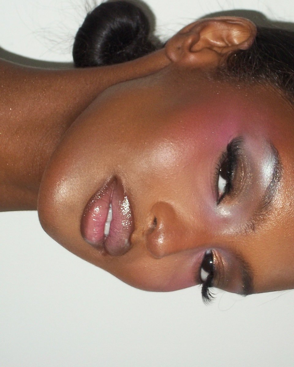 09sabaa's tweet image. recent blushed baby glam 💋 #makeup #makeupinspo