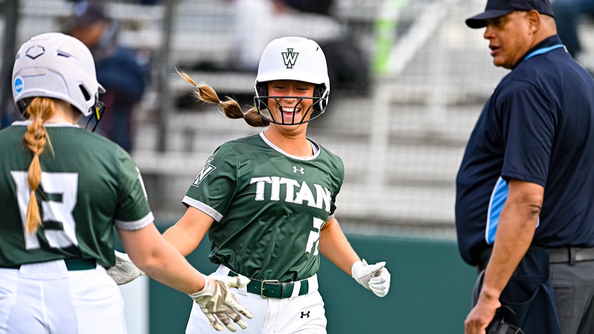 Illinois Wesleyan Athletics tweet media