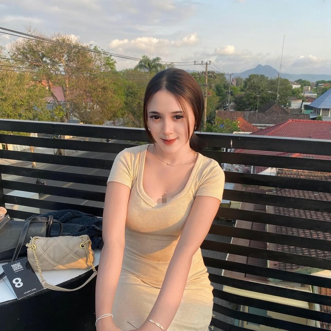 Hallo all, 4pem masih anget nih 🤭 and belum ada rawa nya 😅💦 
Untuk info rules nya bisa Tele or Wa 

#availsidoarjo #bosidoarjo #openbosidoarjo