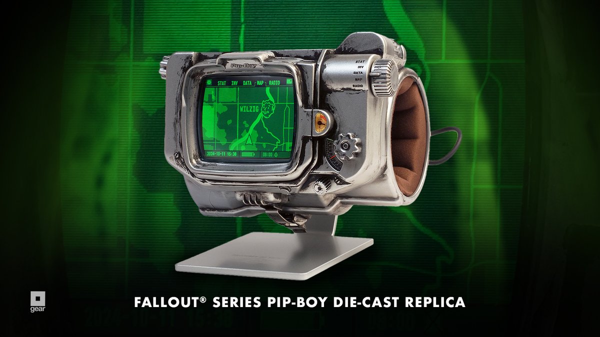 BethesdaGear's tweet photo. A 1:1 faithful replica of the @Fallout Series Pip-Boy Die-Cast Replica as seen in the @FalloutOnPrime TV series. Discover the exciting range of animated screens straight out of the Fallout universe displayed in glorious monochrome green.

https://t.co/5ICnRNw8yx https://t.co/vmG4ZouMfu