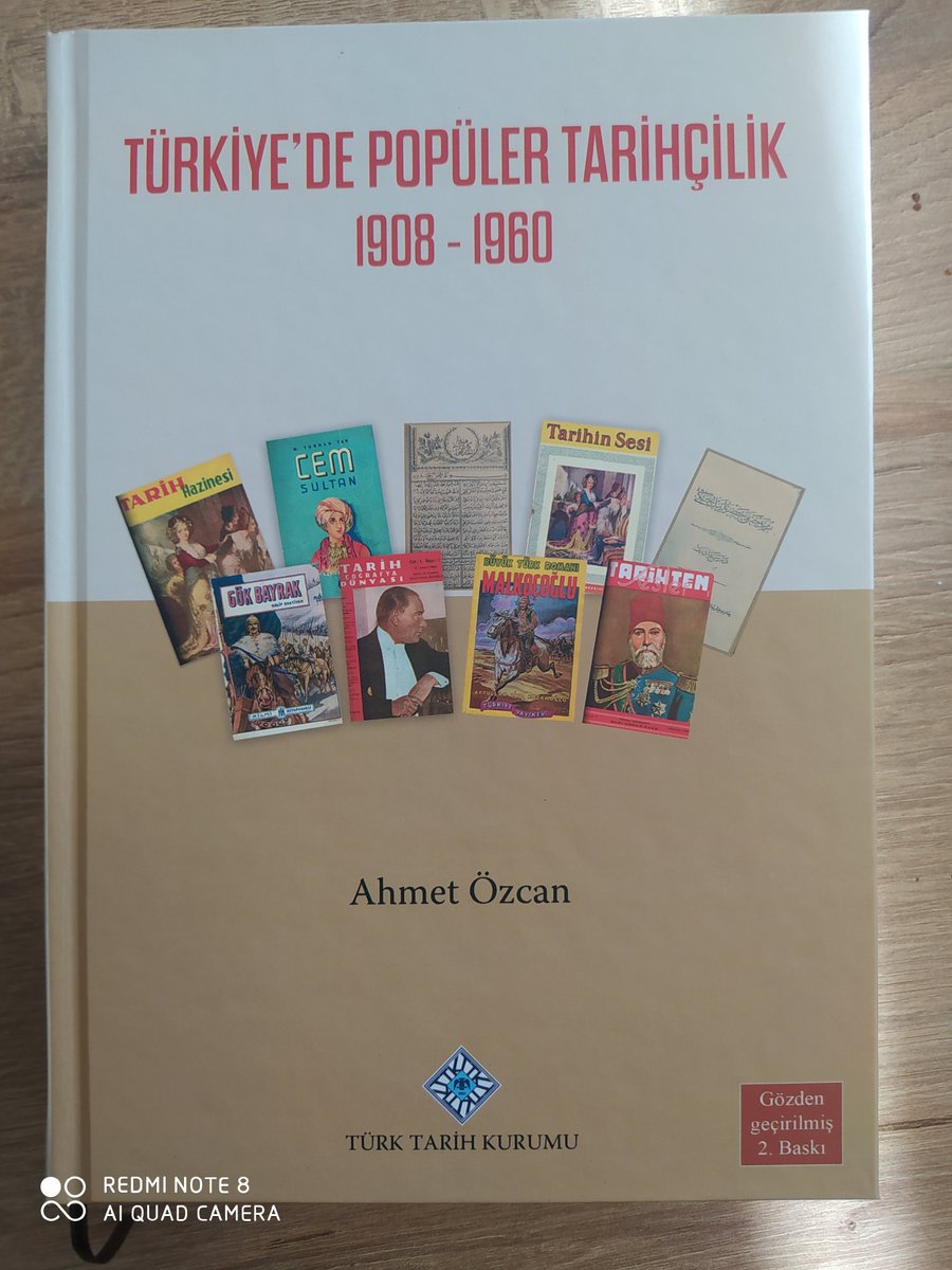Türkiye'de Popüler Tarihçilik adlı kitabımızın ikinci baskısı yayımlandı. Tarih ile edebiyatın kesiştiği noktalarda buluşanlar için...