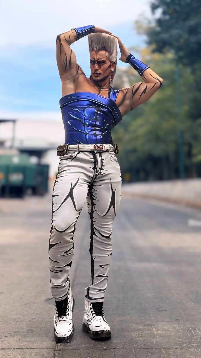 Leon_Chiro's tweet image. “ SILVER CHARIOT!!! “ 🇫🇷✨⚔️
▪️Jean Pierre POLNAREFF — JoJo Part 3 💙
This is definitely one of my “TRUST THE PROCESS” type of cosplay. That mystic moment when you get to a point and wonder yourself “what am I even doing with my life” (see the last photo) 🤣 Then you embrace…