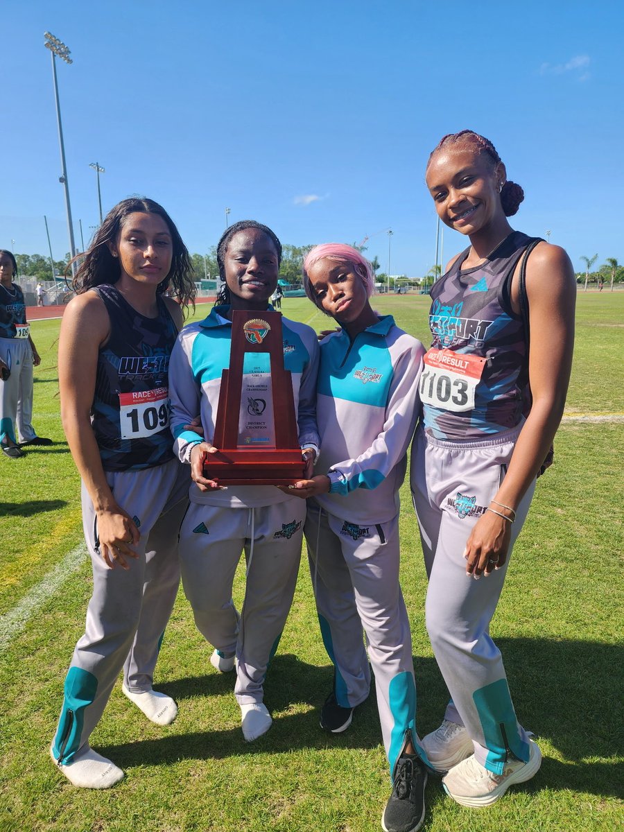 WestPortHigh's tweet photo. So proud of West Port Track Girls 1st Place in District. ⁦@Brewer_DC⁩ https://t.co/kSvvJSXwYG