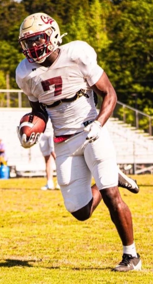 #SpringBall Brian Barnes <a href="/BrianBarnesJr1/">Brian Barnes Jr</a> @ Jones JuCo <a href="/JC_BobcatsFB/">Jones College 🏈</a>