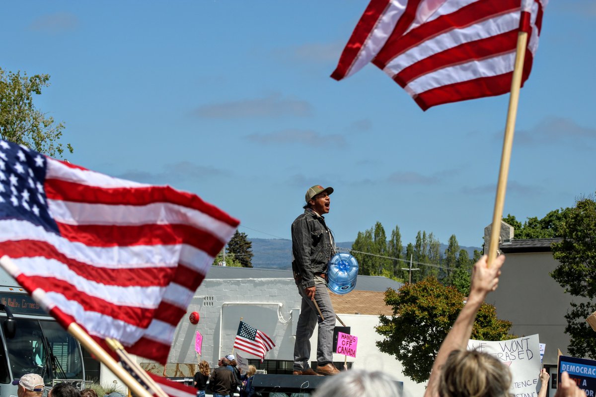 deadlinederek's tweet image. Hundreds gathered in Napa, Calif. on April 19, 2025 to take part in national protests against President Trump and his policies. #PeoplesMovement #FiftyFiftyOne #50501Movement #April19