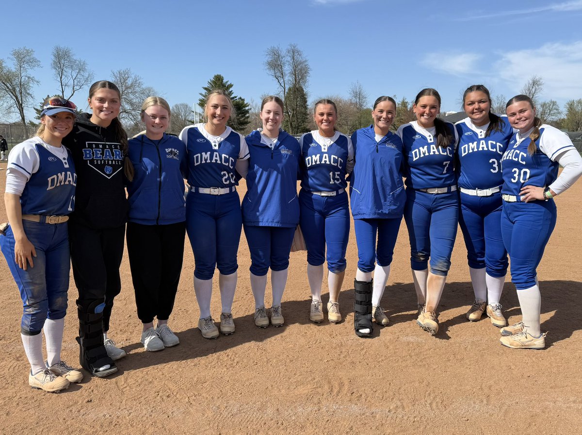 DMACC Softball Sophomore Day 🥎
📷 <a href="/DMACCsoftball/">DMACC Softball</a>