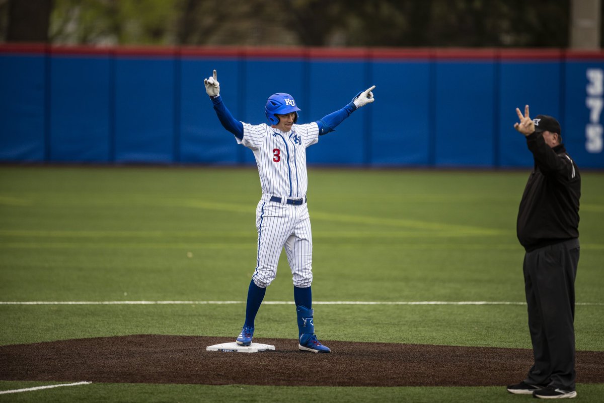 Kansas Baseball tweet media
