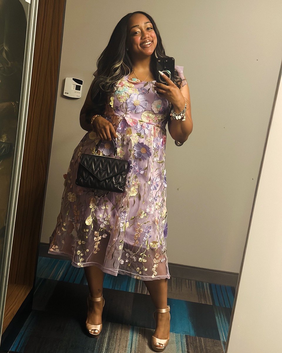 JessikaHearne's tweet image. I’m with my oh-so-gorgeous #AKA 🩷💚 #linesisters celebrating our stunning bride-to-be, Dior #AKA #Hollywood! So happy for you and Anthony—may your love story continue to bloom! #ILoveLove #SisterhoodAndLove #BridalShowerMagic #PrettyGirlsLinkUp

When’s the last time you made