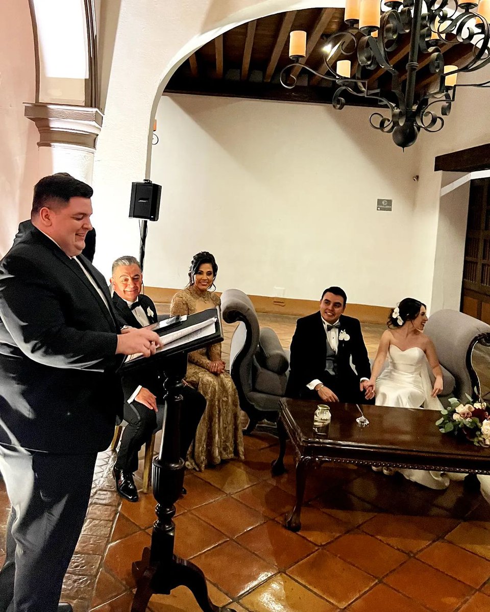 TallasGrandesA1's tweet image. 🔥¡EMERGENCIA ESTILO!🔥 Ternos XL-7XL para arrasar!🕴️ Alquiler urgente: Monterrico, Surco, La Molina, Lince, San Isidro, Chacarilla, San Borja, Maranga, Jesús María, Miraflores, San Miguel😎  ¡esto es para ustedes!📲wa.me/51987738693 #ModaPlusSize #TallasGrandes #PeruModa