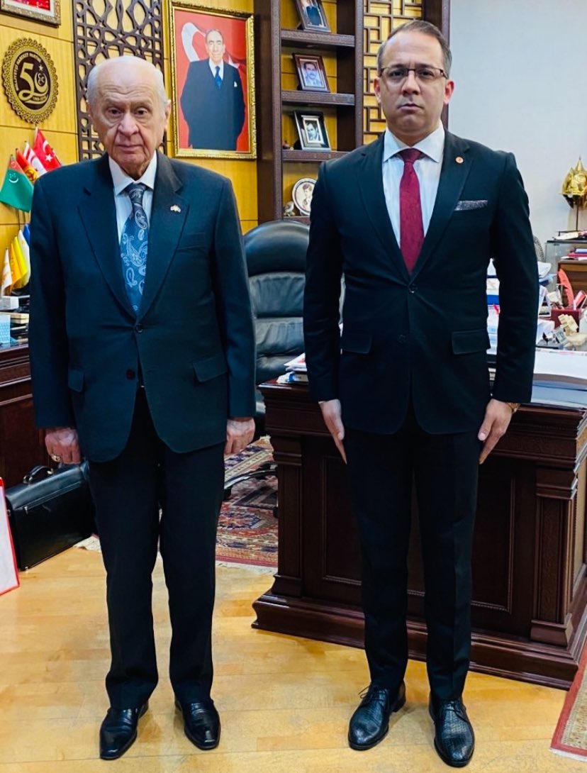 Emanetin en faziletlisi sadakattir. Sadakatimiz şerefimizdir!