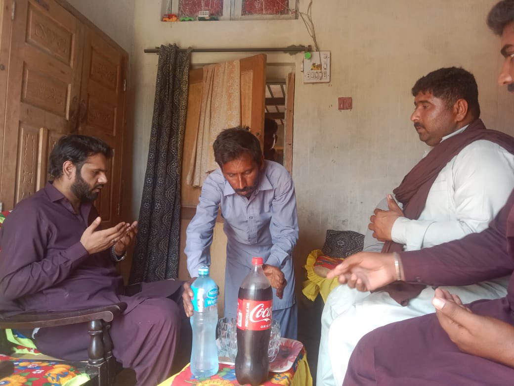 AyeshaRajabAli1's tweet photo. روشان رجب بلوچ کی حلقے میں فاتحہ خوانی اور شادی میں شرکت
#NA97 https://t.co/FA9R6Bg7k5