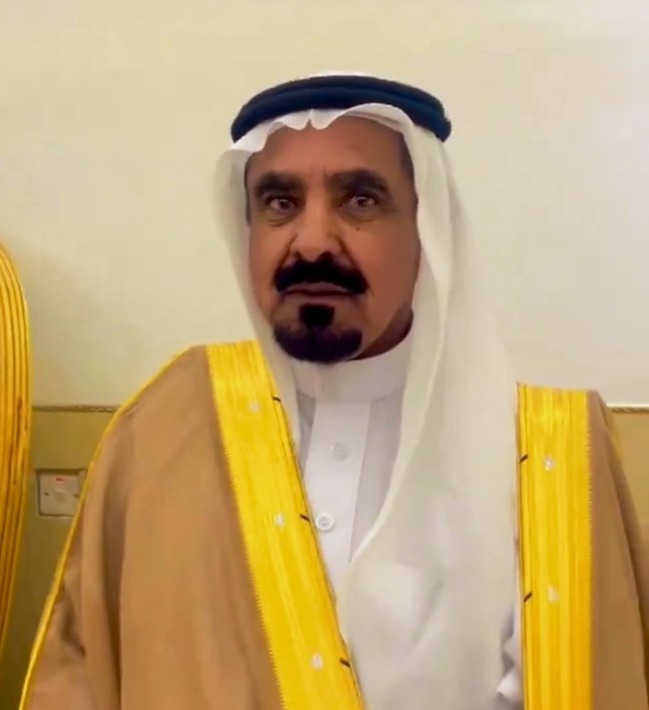 sh_algoos's tweet image. فوجعت بخبر #وفاة_الشاعر_عبيد_محيا_المرشدي @abo_nasr073  رحيلك فقد علينا جميعاً وعلى قبيلة المراشده وقبيلة عتيبه عامه رجل الوقفات وصاحب العقل الراجح ودايم يحث على التلاحم والتصافح وعلى الاخلاق والصبر عرفته عن قرب واستفدت منه كثير انه ذالك الرجل الوفي لعل مثواه الجنه 🙏