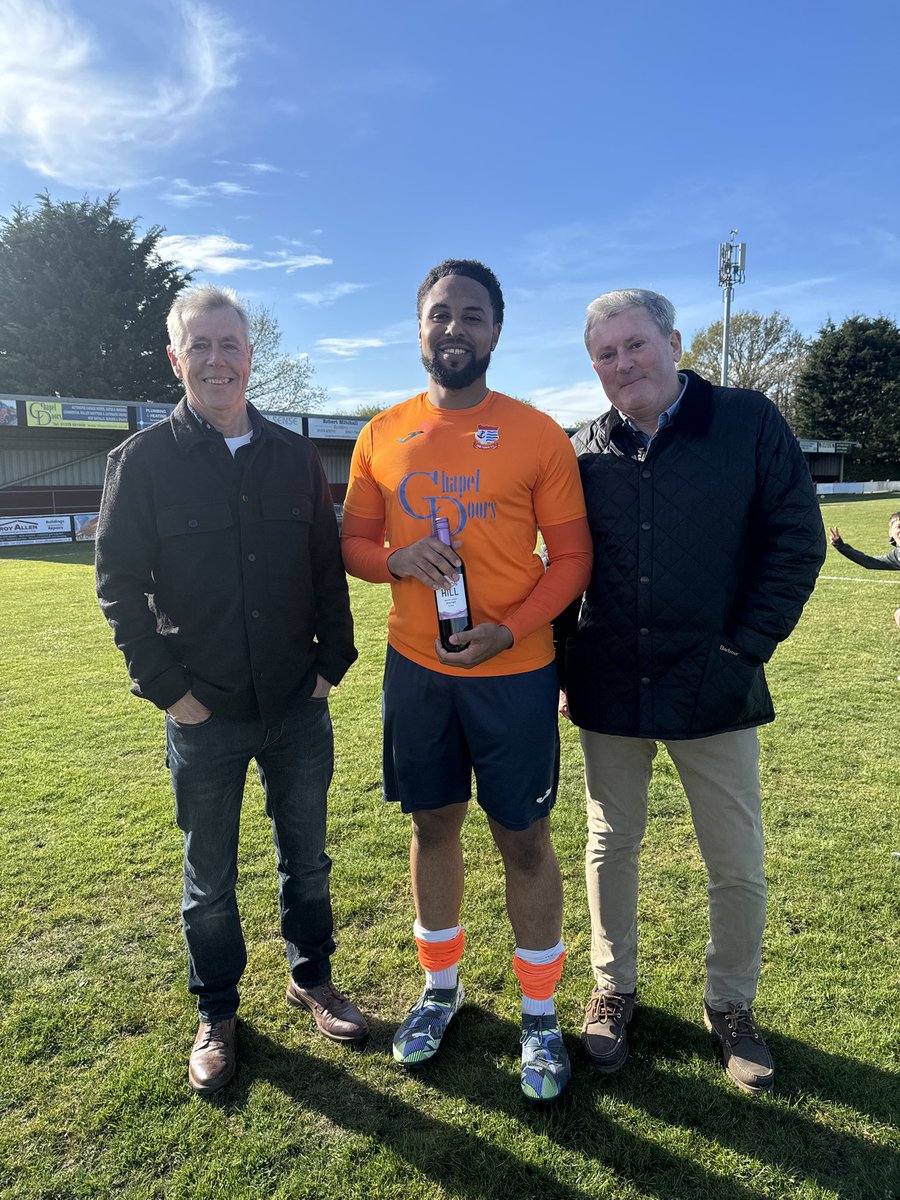 Diss Town FC (@disstownfc) on Twitter photo Two 2nd half goals from <a href="/AbodundeMyron/">Myron Abodunde</a> & debut goal from Toby Woods saw The Tangies make the playoffs.
Match sponsors Phillip Palmer & Phil Croughan named Myron as POTM. Two 2nd half goals from <a href="/AbodundeMyron/">Myron Abodunde</a> & debut goal from Toby Woods saw The Tangies make the playoffs.
Match sponsors Phillip Palmer & Phil Croughan named Myron as POTM.