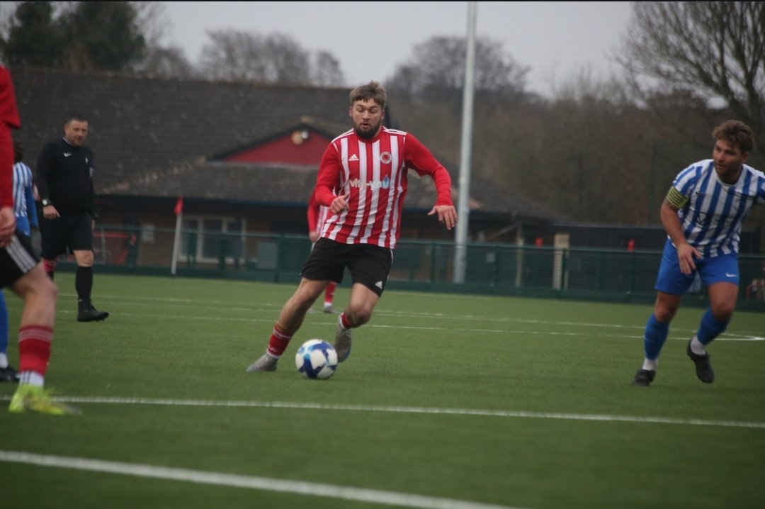 ColdenCommonFC's tweet image. Our 17 year old 🌟 Boy gets Coldens 99th, 100th and 101st goal of our league campaign.