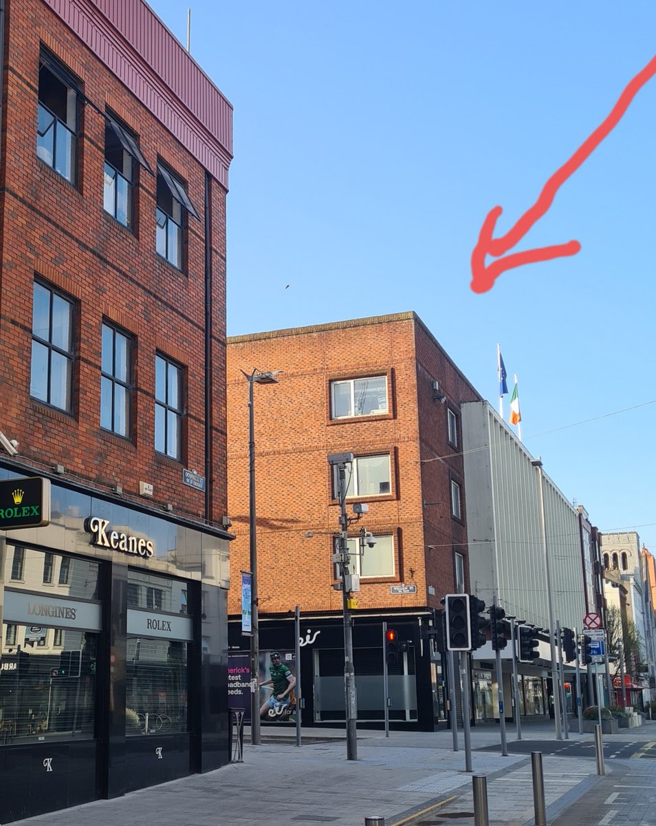 Francois Van Eesbeck was born in Belgium in 1813. Having trained in Brussels as a "Hatter", he came to #Limerick in the 1840's, setting up his home &amp; Hat Shop on the corner, at  11 George St./ 74 William St. His son, Francis ,took over the business when his father died in 1870.