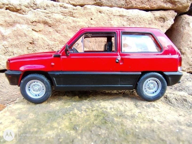 BrojcinMilos's tweet photo. Enjoy the new video!
#fiat #fiatpanda #panda #scalecar #modelcar #carcolexction #4x4 #vintage #retro #nostalgia #goldoldays #viral #fyp #foryou #like #explore #yugoslavia
–––––––––————————————
https://t.co/PQAaNzek9n https://t.co/ppi91V2uXj