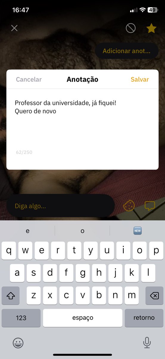 vocês também dão estrelinhas assim nos perfis do Grindr ou é só eu?😌