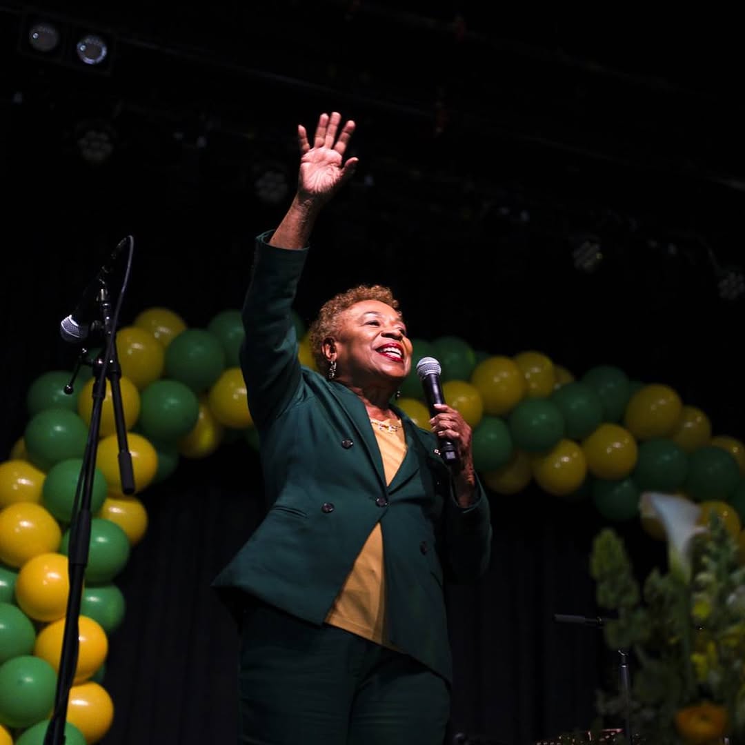 This morning, Loren Taylor called me to concede the race.  While I believe strongly in respecting the democratic voting process and ballots will continue to be counted through Tuesday, the results are clear that the people of Oakland have elected me as your next Mayor. THANK YOU,