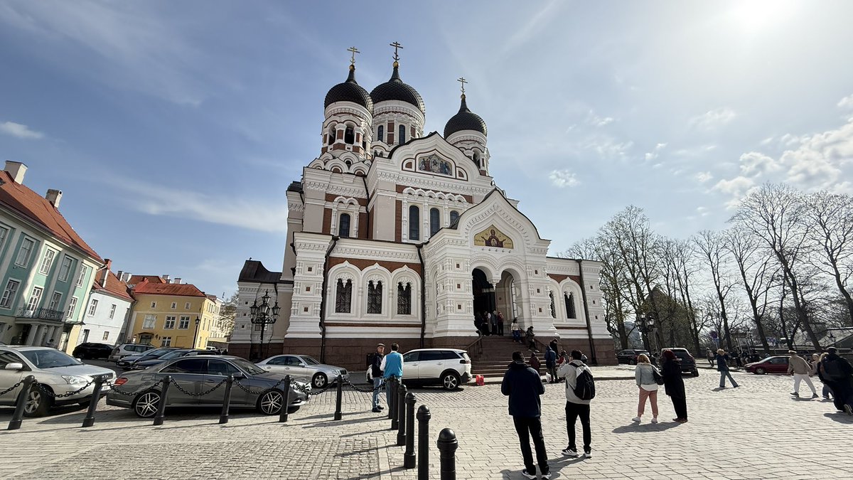 Estonia Tallinn very nice!!
ドイツからヘルシンキ、エストニアと回っています。やはり港町はいいです。
毎日サウナ🧖‍♀️#tallinn #tallink #helsinki #finnair