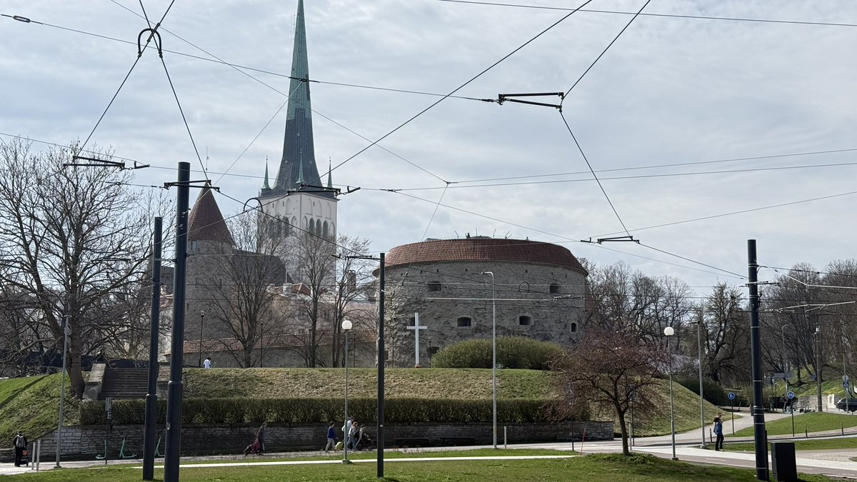 topsprinter11's tweet photo. Estonia Tallinn very nice!!
ドイツからヘルシンキ、エストニアと回っています。やはり港町はいいです。
毎日サウナ🧖‍♀️#tallinn #tallink #helsinki #finnair https://t.co/CFVU4J3chB