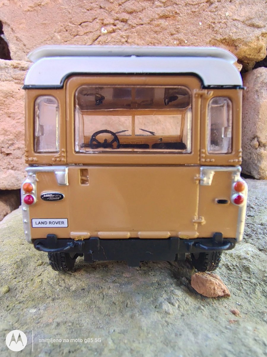 BrojcinMilos's tweet photo. The legendary Land Rover Series II 1/43 scale arived this morning
#landrover #series2 #Britishcars #4x4 #scalecar #modelcar #carcolection #vintage #Retro #Nostalgia #goldoldays #viral #fyp #foryou #like #explore #oldtimer #classiccars #yugoslavia https://t.co/7mNZMThTbI