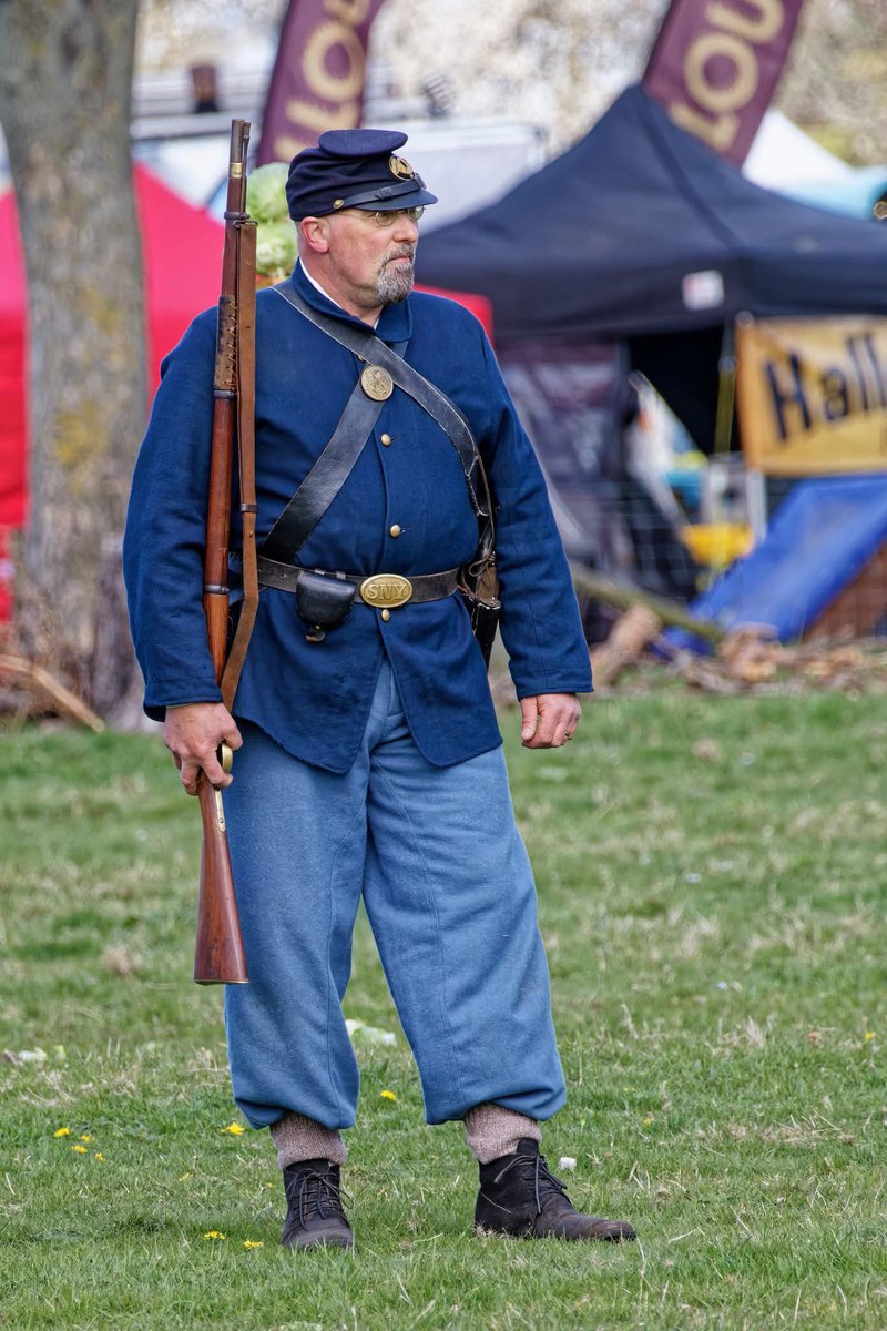 69thUk's tweet photo. Images by Stephen Griffin
Bodrhyddan Hall, Rhyl, Wales, 11-13.04.25
#ACWSUK 
#LivingHistory  
#CivilWarReenactment 
#Reenactors
#ACW
#AmericanCivilWar
#HistoryAlive 
#69thUK
#69thNewYork
#IrishBrigade
https://t.co/VPQgcaiLiQ
https://t.co/4ZsmAMk2I5
https://t.co/Mlhof1miJA 🇬🇧🇺🇸🏴󠁧󠁢󠁷󠁬󠁳󠁿 https://t.co/XoK497SLNF