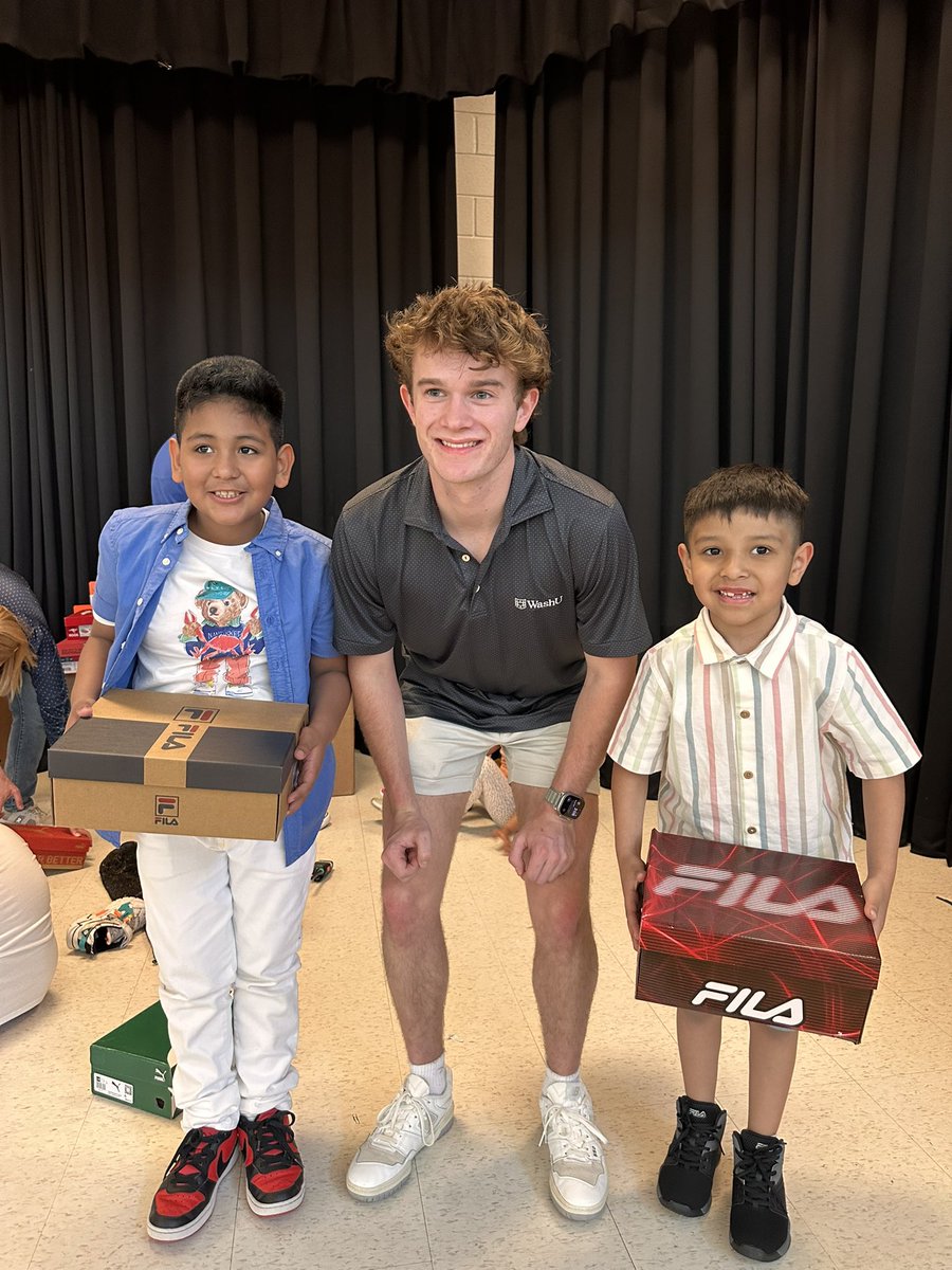 Lindsey Hayes tweet media