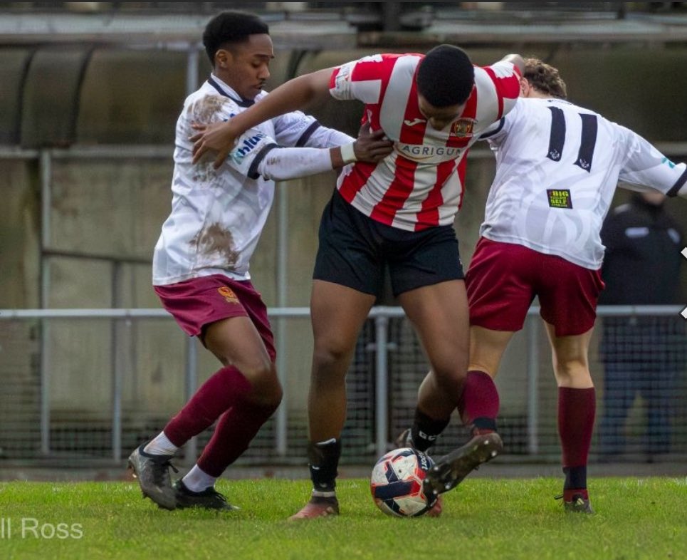 Jchang06_'s tweet image. 24/25✅
30 games ✅
First season where I haven’t visited the hospital ✅
70+ games in non league✅
First season that I’ve finished ✅
Easy to look at the negatives, but a successful season in my eyes. Thanks to @guildfordcityfc for helping me find the love for it again ❤️
25/26⏳