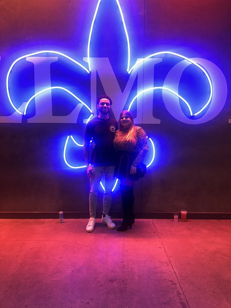 _libruhh's tweet photo. idk what goes harder - the fit or my love for you 🥵🩷🖤 https://t.co/2pvPH05w0c