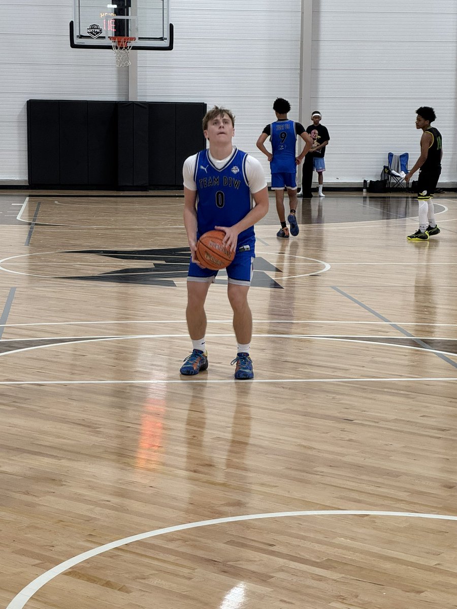 Jaxon Vignery (@jaxon_vignery0) on Twitter photo Play of the Game: Reece Fisher
The DJW Academy 16 U OK guard has a crafty handle, and can really finish around the rim. He defends at a high level and always makes the right pass. Led his team to a win.
<a href="/NxtProHoops/">NXTPRO Hoops</a> | <a href="/PRO16League/">PRO16/NXTPRO League</a> | <a href="/reecefisher27/">Reece Fisher</a> Play of the Game: Reece Fisher
The DJW Academy 16 U OK guard has a crafty handle, and can really finish around the rim. He defends at a high level and always makes the right pass. Led his team to a win.
<a href="/NxtProHoops/">NXTPRO Hoops</a> | <a href="/PRO16League/">PRO16/NXTPRO League</a> | <a href="/reecefisher27/">Reece Fisher</a>