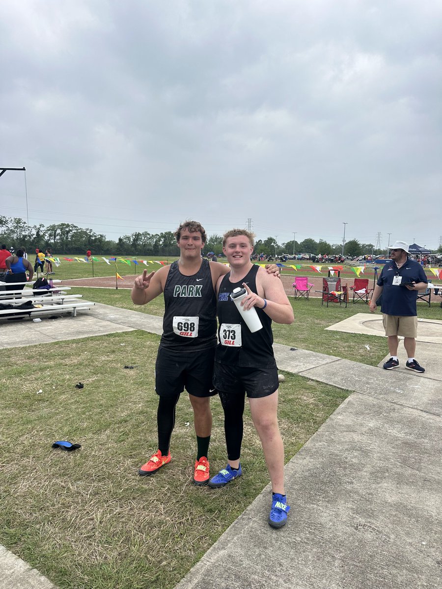 Dakoda_Dement1's tweet photo. #AGTG The ticket is punched. We are going to state🔥🔥🔥
2nd at regionals 58'6"
🥇🥇🥈🥇🥇🥇🥈
@KParkBoysXC_TF 
@MomentumThrows 
#shotput #KingwoodParkOL https://t.co/eocCmVvRda