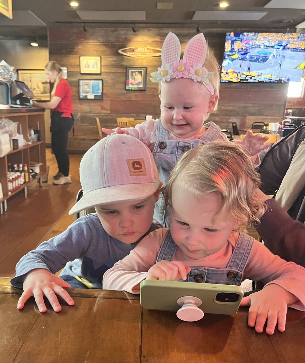 Somebunnies loves Dan’s! 🐰🐰🐰