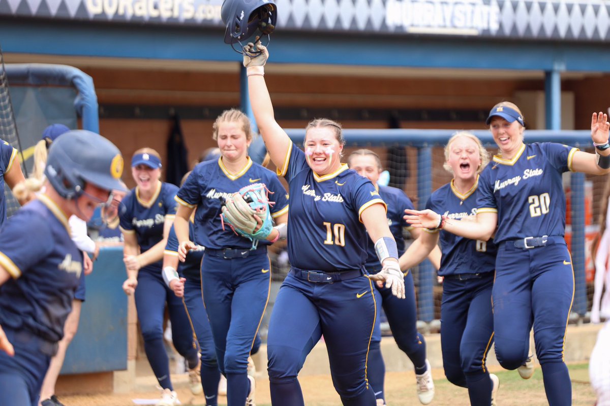 𝗪𝗵𝗮𝘁, 𝗹𝗶𝗸𝗲 𝗶𝘁’𝘀 𝘀𝘂𝗽𝗽𝗼𝘀𝗲𝗱 𝘁𝗼 𝗯𝗲 𝗵𝗮𝗿𝗱? 😮‍💨

#GoRacers🏇