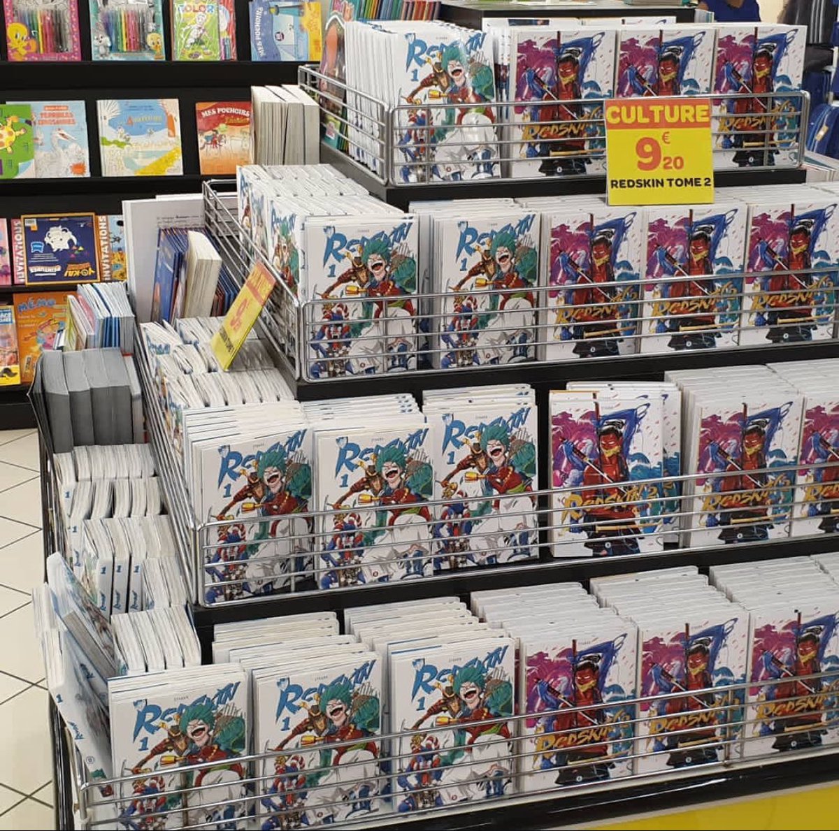 #concours en cours sur mon compte <a href="/Mangadraft/">Mangadraft.com</a>  , il suffit de s’abonner et de commenter une des pages pour gagner des tomes dédicacés. 
Lien: mangadraft.com/post/29634 #concours #manga #shonen #naruto #ONEPIECE #DragonBall #draw