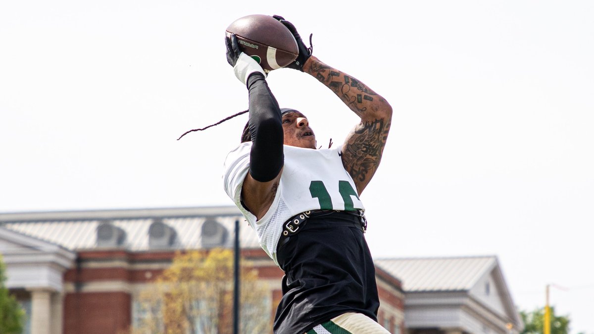 It’s time for the green and white 🟢⚪️

#GoldStandard⛏️