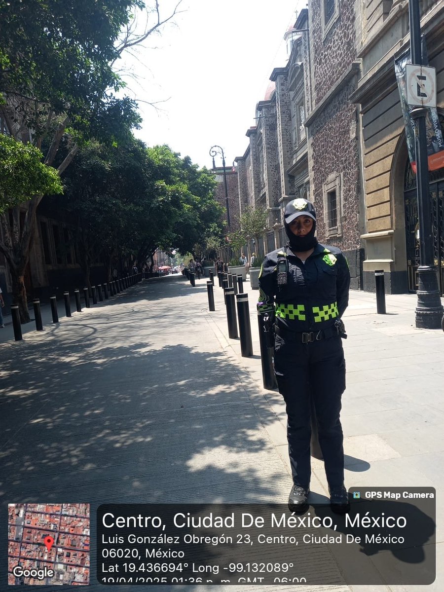 UCS_GCDMX's tweet photo. @moon_see @OVIALCDMX @AlcCuauhtemocMx En atención a su reporte acudió Policía de #TransitoGCDMX, al arribar al lugar se realiza la sanción correspondiente conforme al Reglamento de Tránsito, se implementa dispositivo de seguridad. https://t.co/s3v3fly2N6