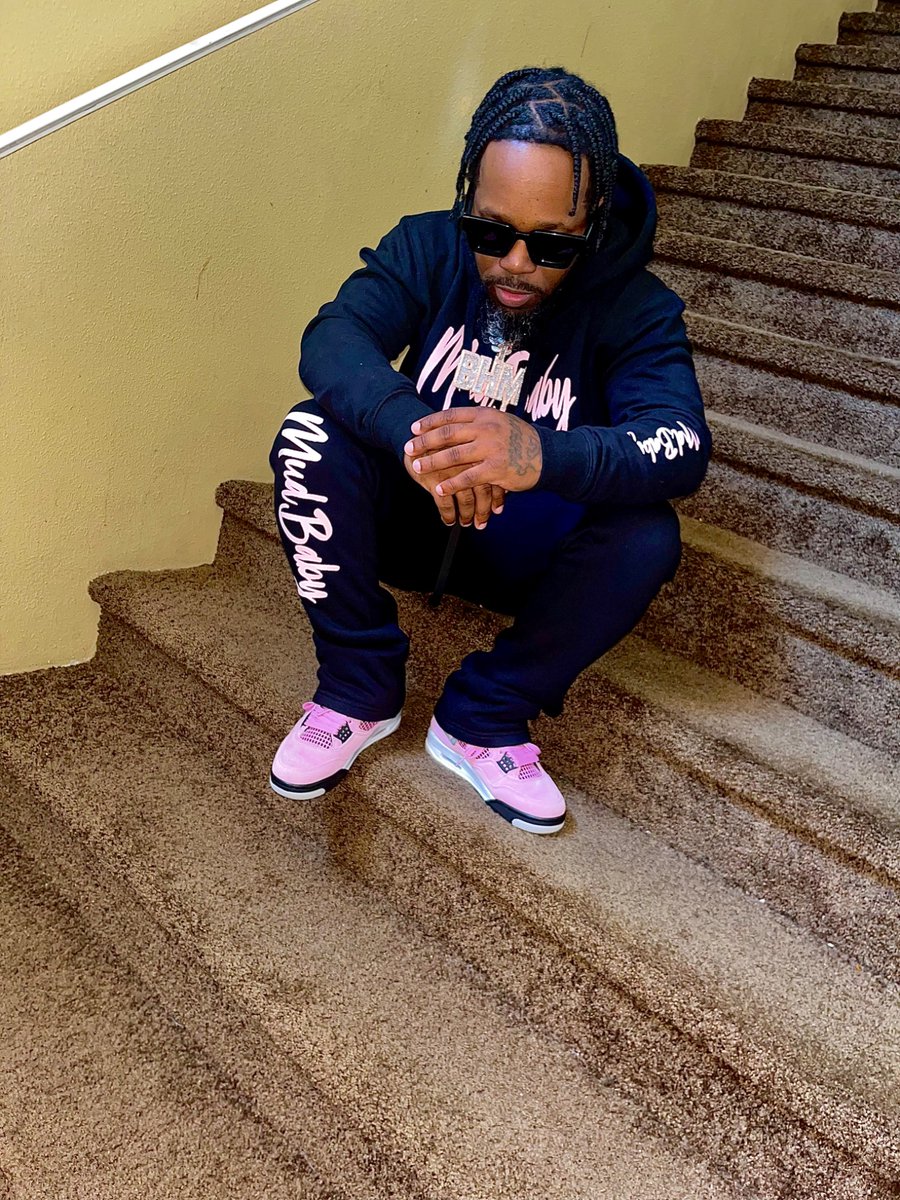 PRINSEBHM's tweet photo. You gon miss out tryna finesse me I ain’t them https://t.co/MMFTZrrM95