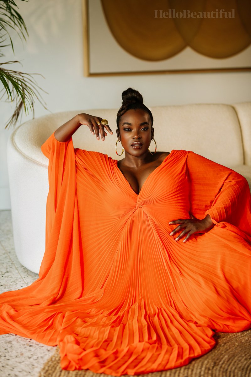 AmeriKraut's tweet photo. a whole woman. wunmi put all the mystery, strength, culture, and sexiness of the bayou and the delta on her back. #sinners https://t.co/ME2vwDgfID