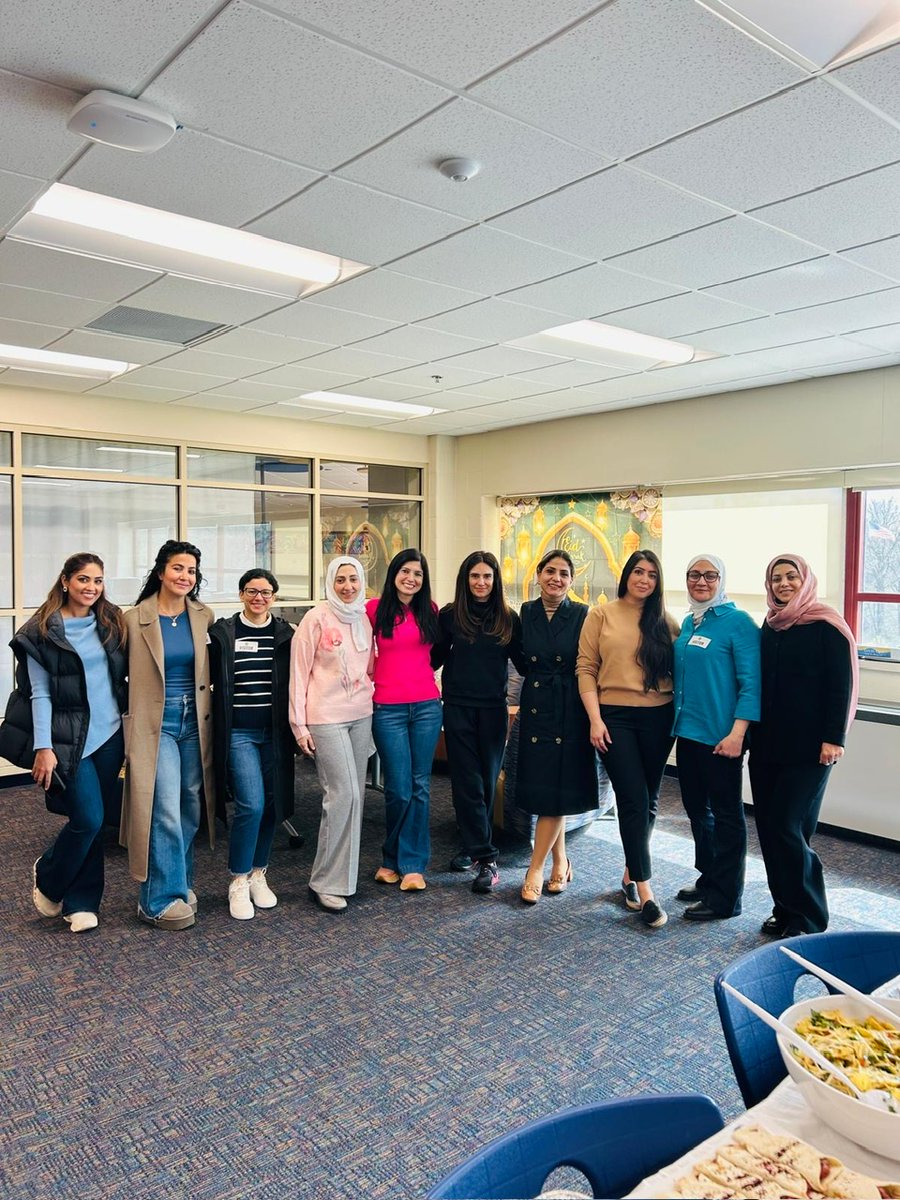 DCDSchool's tweet photo. A special thanks goes out to our families who brought in lunches in celebration of Eid for all of our faculty - Lower, Middle, and Upper Schools. Our teachers' bellies were full, and they also felt appreciated. Thank you, families! #DCDSCommunity https://t.co/8nIEPCtUlf