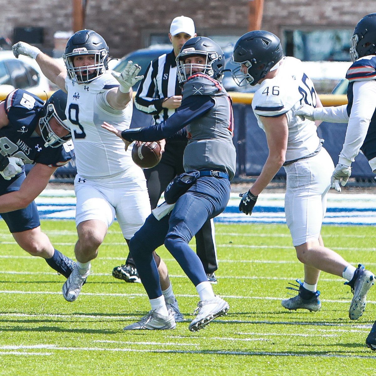MinesFootball's tweet image. That's a wrap on a great spring ball season - Offense 42, Defense 21!
#HelluvaEngineer⚒