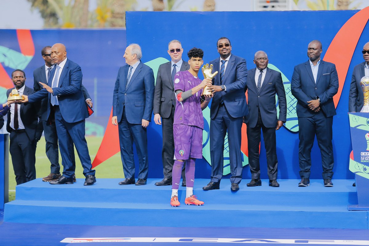 waberiBouh's tweet photo. Clap de fin pour une CAN U17 inoubliable !

Après trois semaines intenses passées au Maroc en tant que Président de la Commission des Jeunes de la CAF, je tiens à remercier chaleureusement tous ceux qui ont contribué à la réussite de cette belle compétition.

Félicitations particulières au Maroc pour leur belle victoire et pour l’accueil exceptionnel réservé à toute la famille du football africain.

Merci à l’ensemble de la CAF pour son engagement sans faille, aux organisateurs, équipes du protocole, et bénévoles.

 Un immense bravo également à toutes les équipes participantes.

#CANU17 #CAF #FootballAfricain #Waberi #FDF #Maroc #JeunesseEtSport #UnisParLeFootball