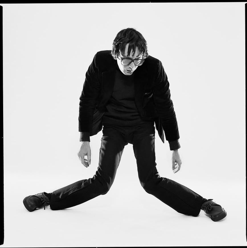 hairball1952's tweet photo. David Byrne / Jarvis Cocker https://t.co/0GepdHiLXq
