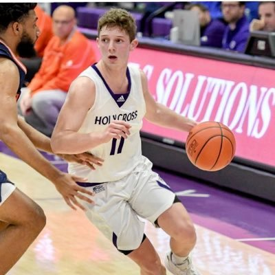 Holy Cross transfer Will Batchelder has committed to Stonehill, i'm told.

Averaged 12.3 points on 40.4% 3PT shooting in the 22-23 season. 

6'1 guard.