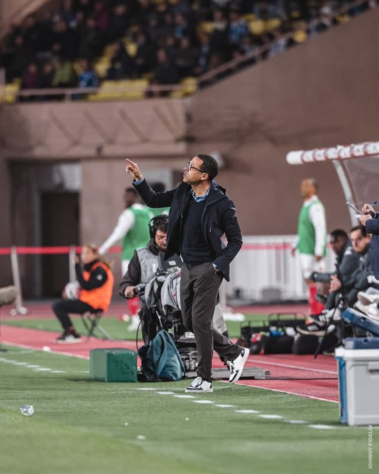 RCSA_English's tweet photo. 🎙️ Liam Rosenior: "Petro is magnificent. If you have an incredible striker and goalkeeper, you have a great chance of winning football. He has a strong presence and authority, which is important for us."
#ASMFCRCSA https://t.co/dLSZj3y5Ot