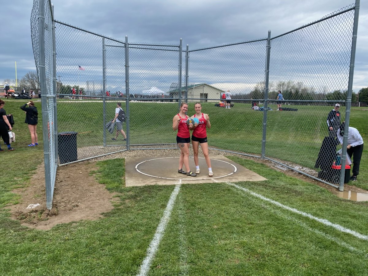 Field High School Throwers tweet media