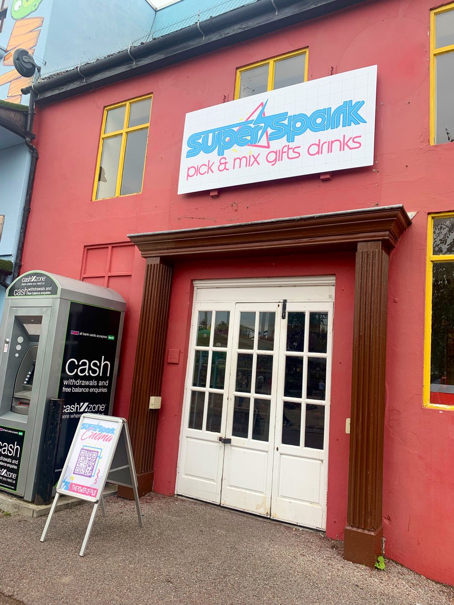 zachariahassler's tweet photo. Now that’s how you build hype for a scare maze . Who remembers in 2021 when Thorpe were advertising there new for 2021 scare maze Trailers. They opened this Superspark shop all dressed up like the 80s with branded pop too.🥤#trailers #halloween #SpookySzn #boo #retro #eightys https://t.co/6yW7oVpP8f